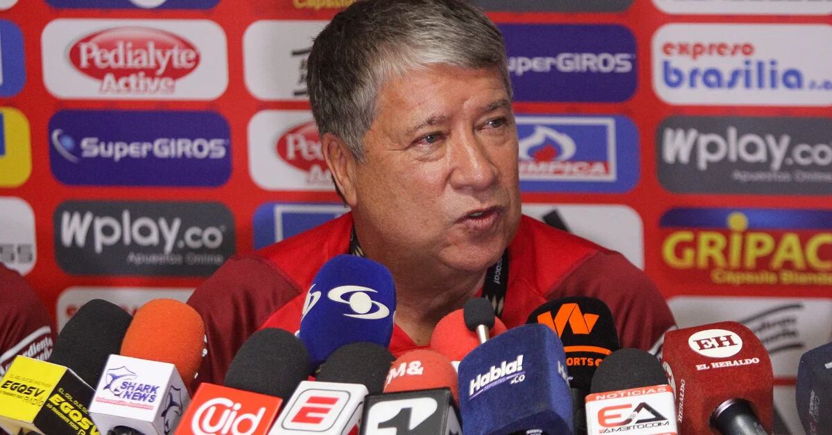 “Bolillo” Gómez habló de su debut con Junior: “Si seguimos así nos van a coger odio”