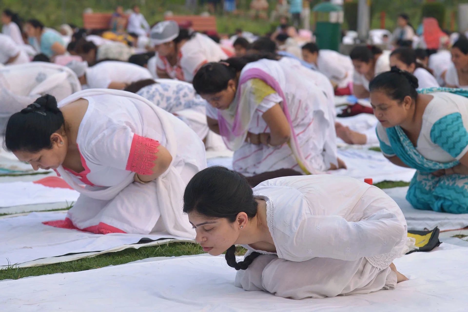 La práctica del yoga y la meditación aportan energía y positividad (AFP)