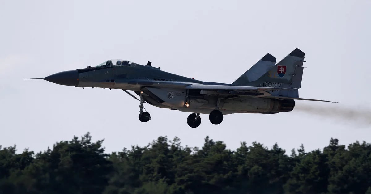 Polska ogłosiła, że ​​wyśle ​​myśliwce na Ukrainę: jako pierwszy kraj NATO, który tego dokonał