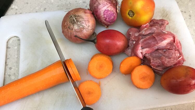 El calor mata todo y los vegetales se sanitizan con vinagre: los mitos de bromatolog&iacute;a m&aacute;s frecuentes