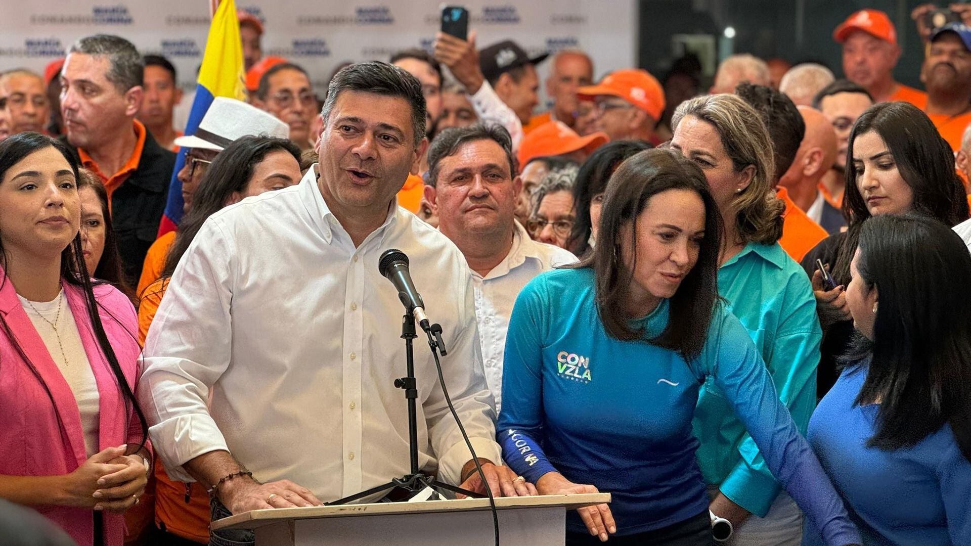Superlano y Machado brindaron una conferencia de prensa (Vente Venezuela)