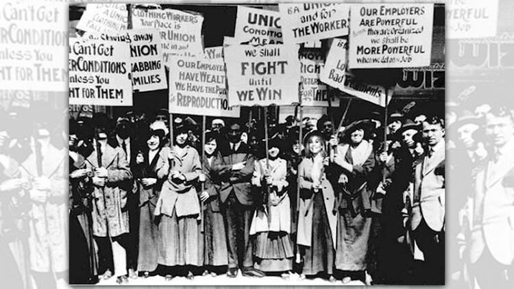 El 8 de marzo de 1875, cientos de trabajadoras de una fábrica textil, de Nueva York, marcharon contra los bajos salarios. La jornada terminó con 120 mujeres muertas por la brutalidad policial y provocó que las trabajadoras fundaran el primer sindicato femenino.