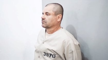 A man believed to be Mexican drug lord Joaquin "El Chapo" Guzman, is pictured in what is believed to be the Altiplano prison in 2016, in this still image taken from a video supplied by news site Latinus on February 18, 2020. LATINUS/via REUTERS     ATTENTION EDITORS -  NO RESALES. NO ARCHIVES. THIS IMAGE HAS BEEN SUPPLIED BY A THIRD PARTY. MANDATORY CREDIT