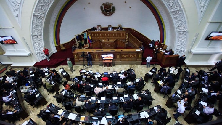 La oposición obtuvo la mayoría en la Asamblea Nacional tras las elecciones legislativas, pero el Parlamento luego fue declarado en desacato por la Corte venezolana