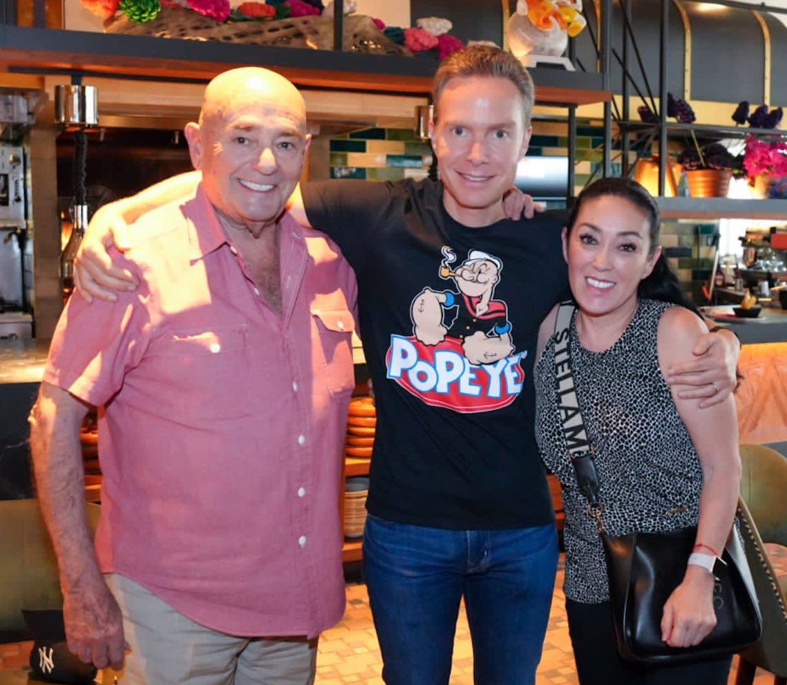 El senador con licencia Manuel Velasco asistió al concierto de RBD.