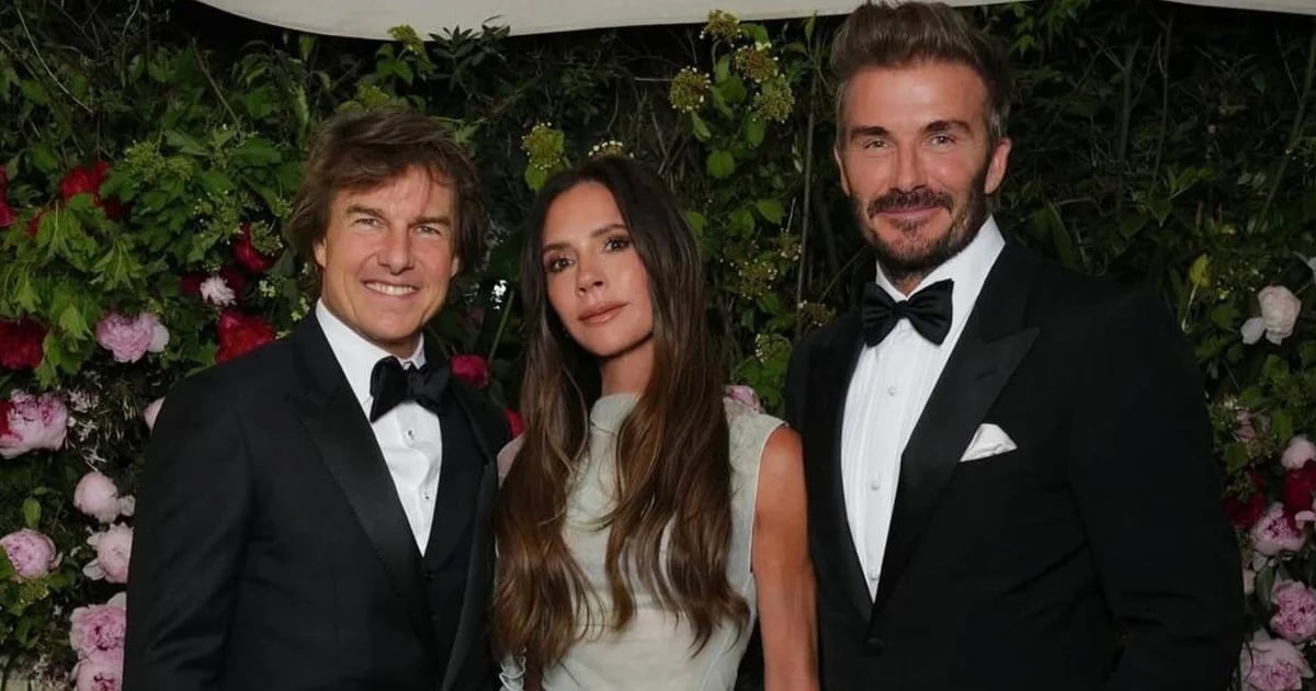 Tom Cruise became the star of the night during Victoria Beckham's birthday