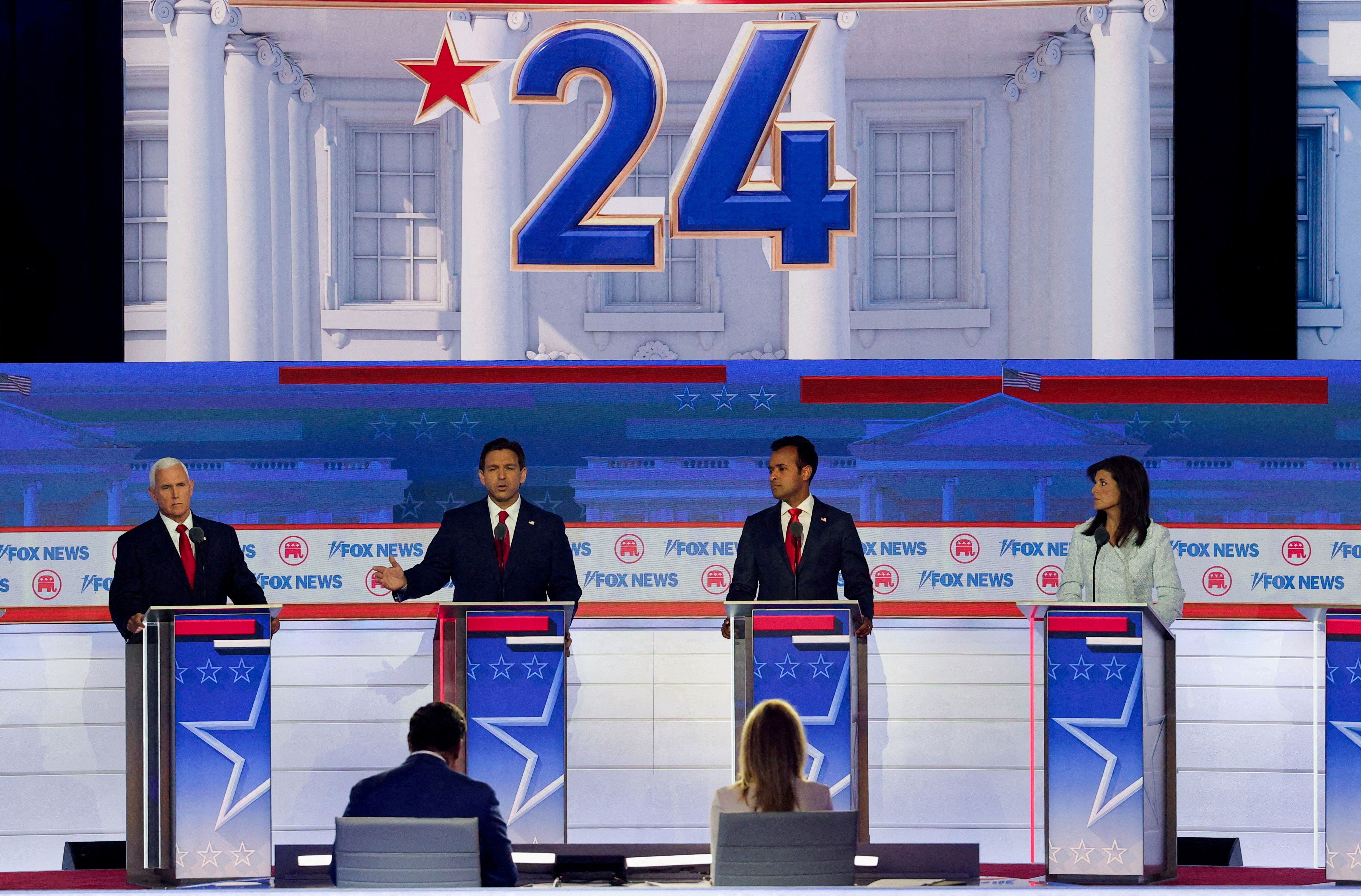 El primer debate de candidatos republicanos de la campaña presidencial estadounidense de 2024 se realizó en Milwaukee, Wisconsin, el 23 de agosto de 2023 (REUTERS/Brian Snyder)