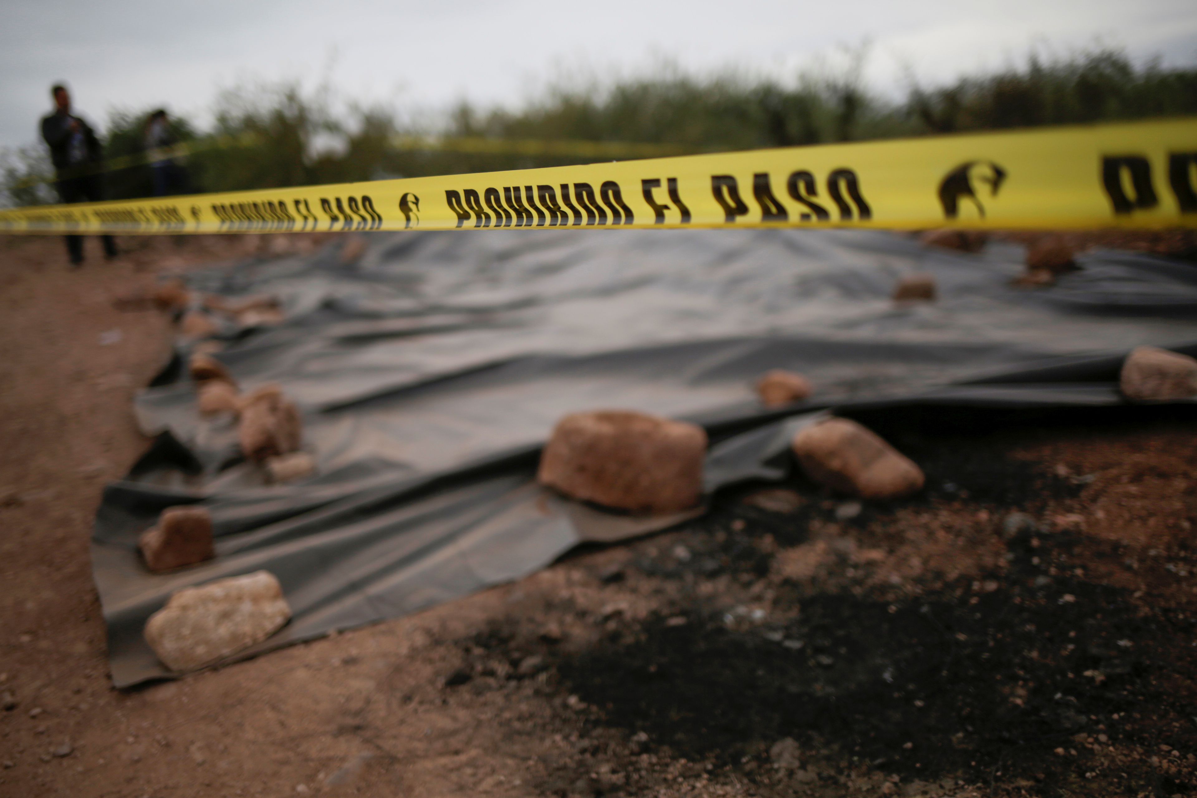 La zona acordonada donde fueron masacrados los LeBarón (Foto: REUTERS/Jose Luis Gonzalez)
