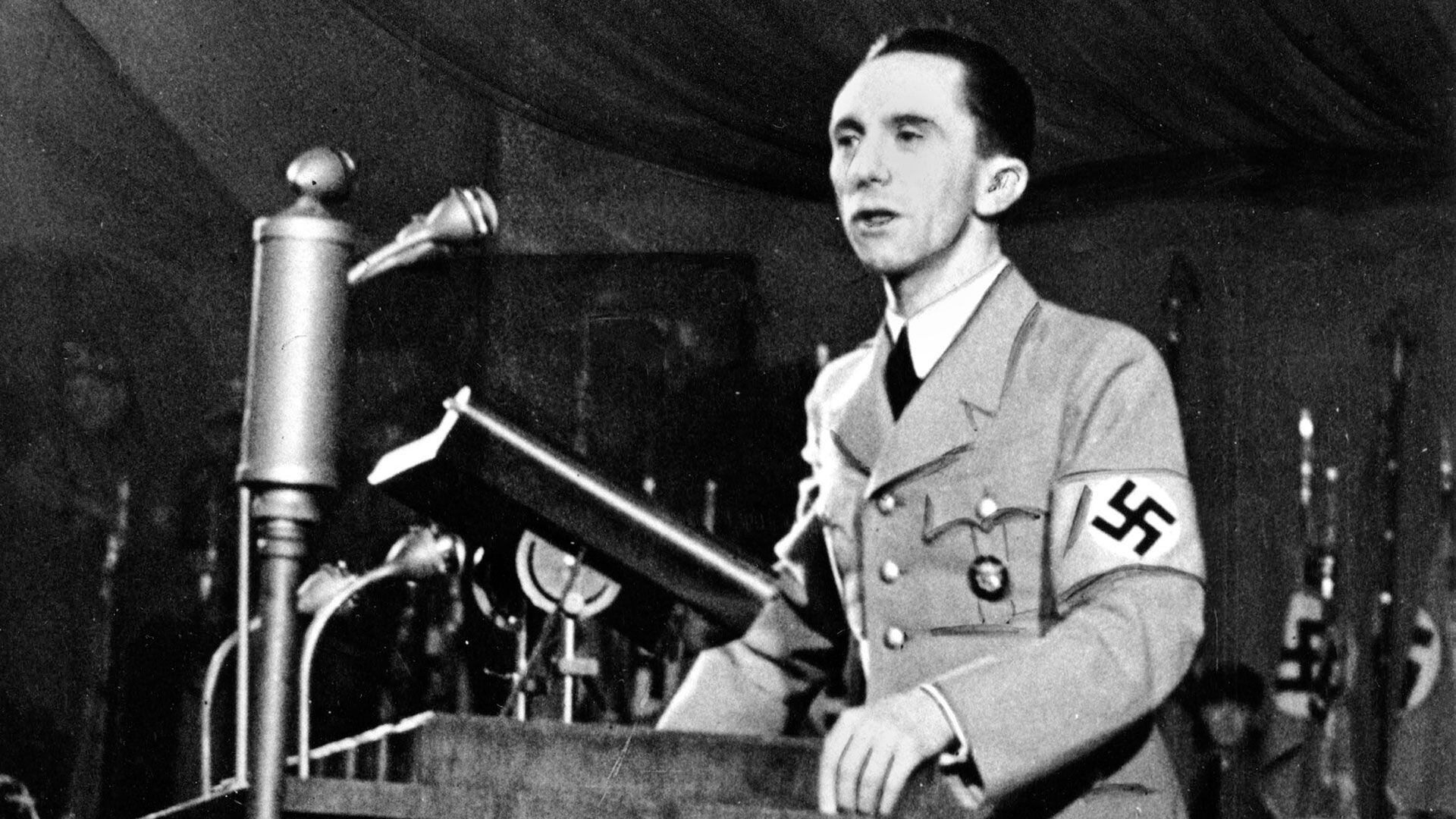  Joseph Goebbels fue el impulsor de "La noche de los cristales rotos" (AP)