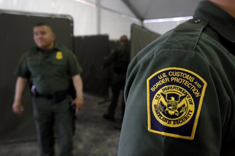 EL hombre trabajó casi 20 años en la CBP (Foto: Archivo)