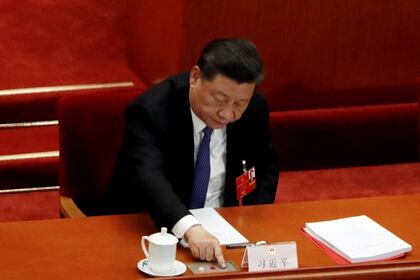 El presidente chino, Xi Jinping, emite su voto sobre la legislación de seguridad nacional para la Región Administrativa Especial de Hong Kong (Reuters)
