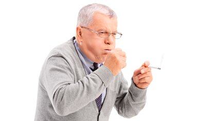 El tabaquismo es el principal factor de riesgo de la EPOC (Shutterstock)