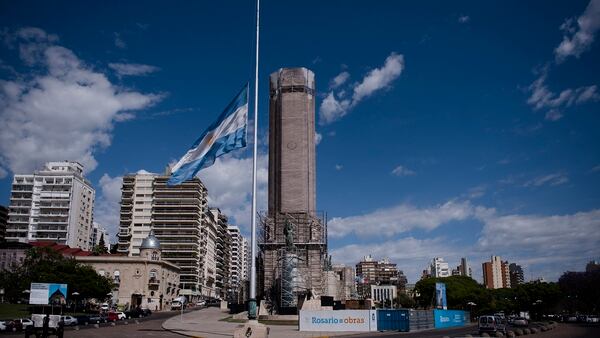 Monumento Nacional de la Bandera en plena restauraciÃ³n (foto de archivo: AdriÃ¡n Escandar)