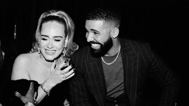 Adele mostró su increíble pérdida de peso en la fiesta de cumpleaños de Drake en octubre pasado, solo semanas después de su separación del empresario neoyorquino Simon Konecki