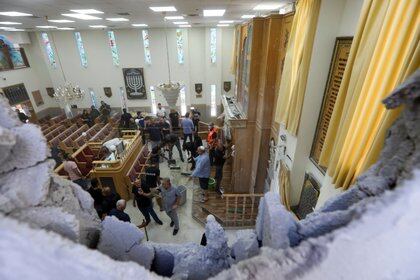 Una sinagoga fue dañada por un cohete en Ashkelon, sur de Israel 16 de mayo de 2021. REUTERS/Baz Ratner