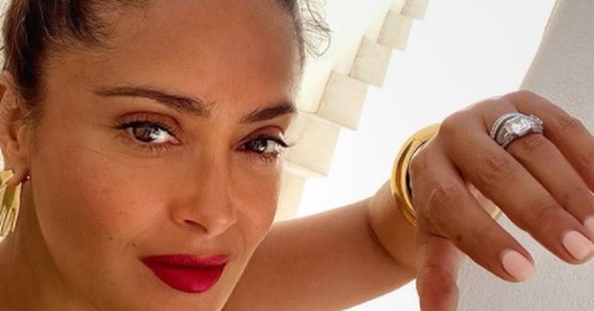 Photo of «Estoy orgullosa de mis 54 años»: Salma Hayek y las fotos con las que celebró su cumpleaños