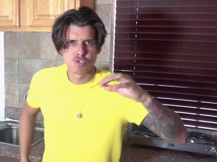 Gil Croes es la otra mitad de los muy populares Croes Brothers, y es una de las estrellas más antiguas de TikTok a los 26 años (Youtube)