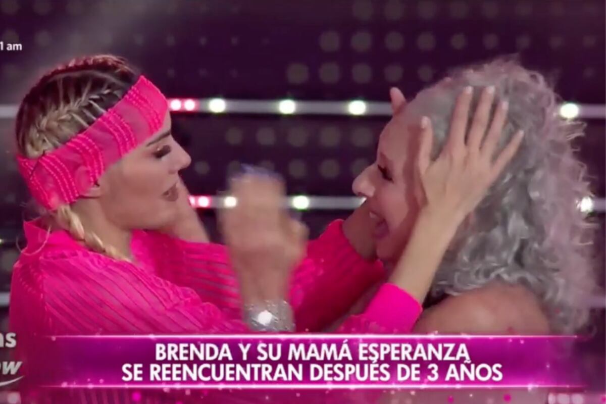 Brenda llora tras reencuentro con su madre