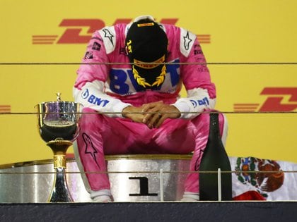 Sergio Pérez, luego de casi 10 años en la Fórmula 1, logró por primera vez en su carrera una victoria en un Gran Premio (Foto: Bryn Lennon / Reuters)