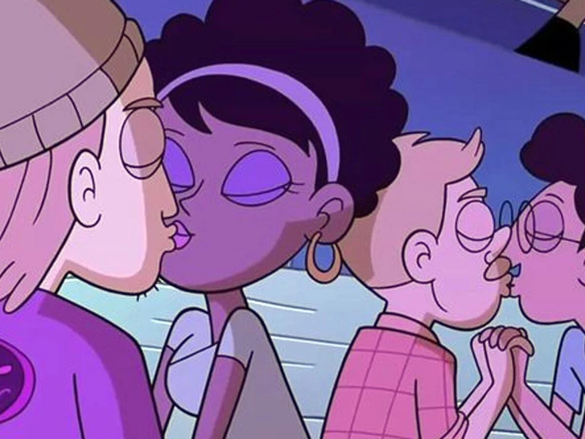 Por primera vez Disney muestra un beso gay en una de sus series de  animación - Infobae