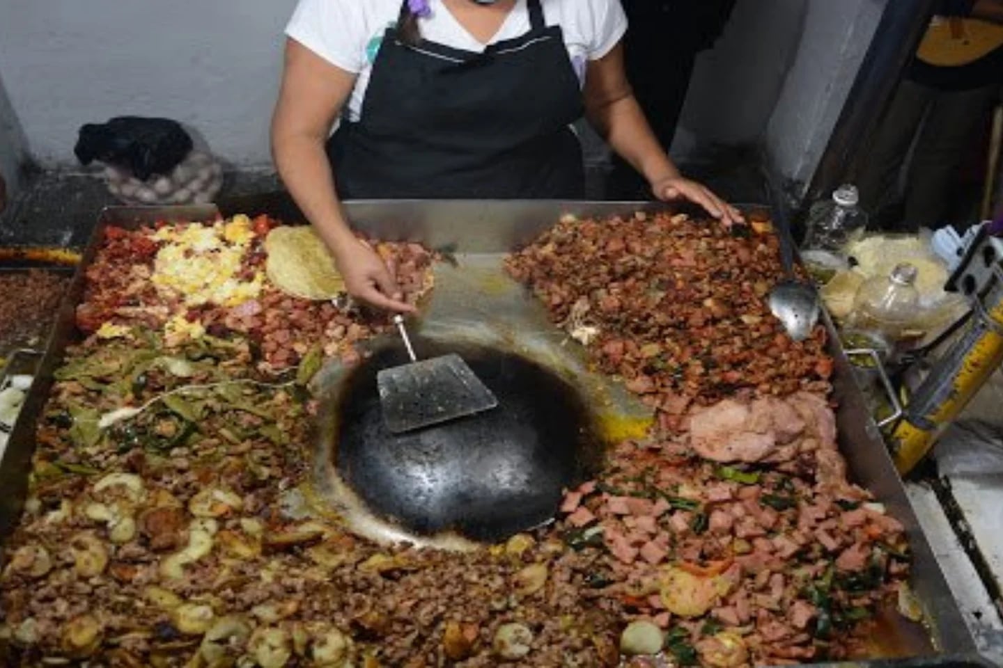 Conoce qué son los “tacos de basura”, el extraño y delicioso alimento de  los mexicanos - Infobae