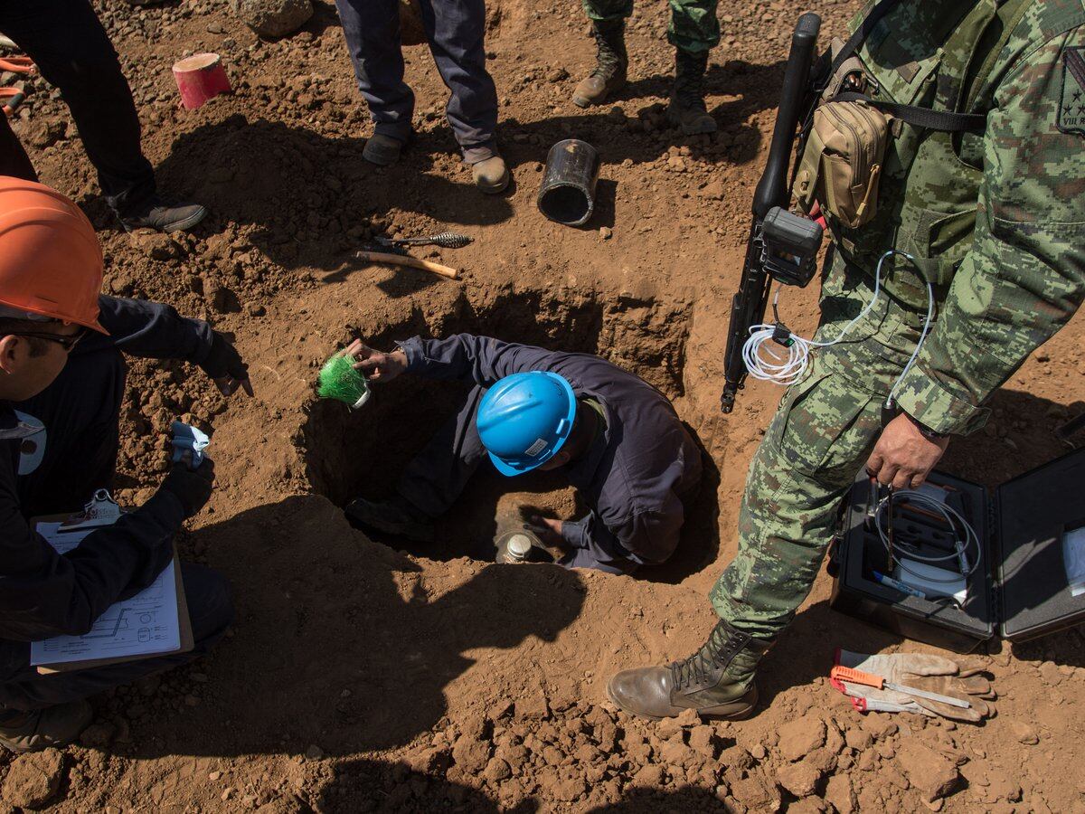 La estrategia de Pemex para evitar el huachicoleo: sistemas de alerta y  ductos con concreto - Infobae