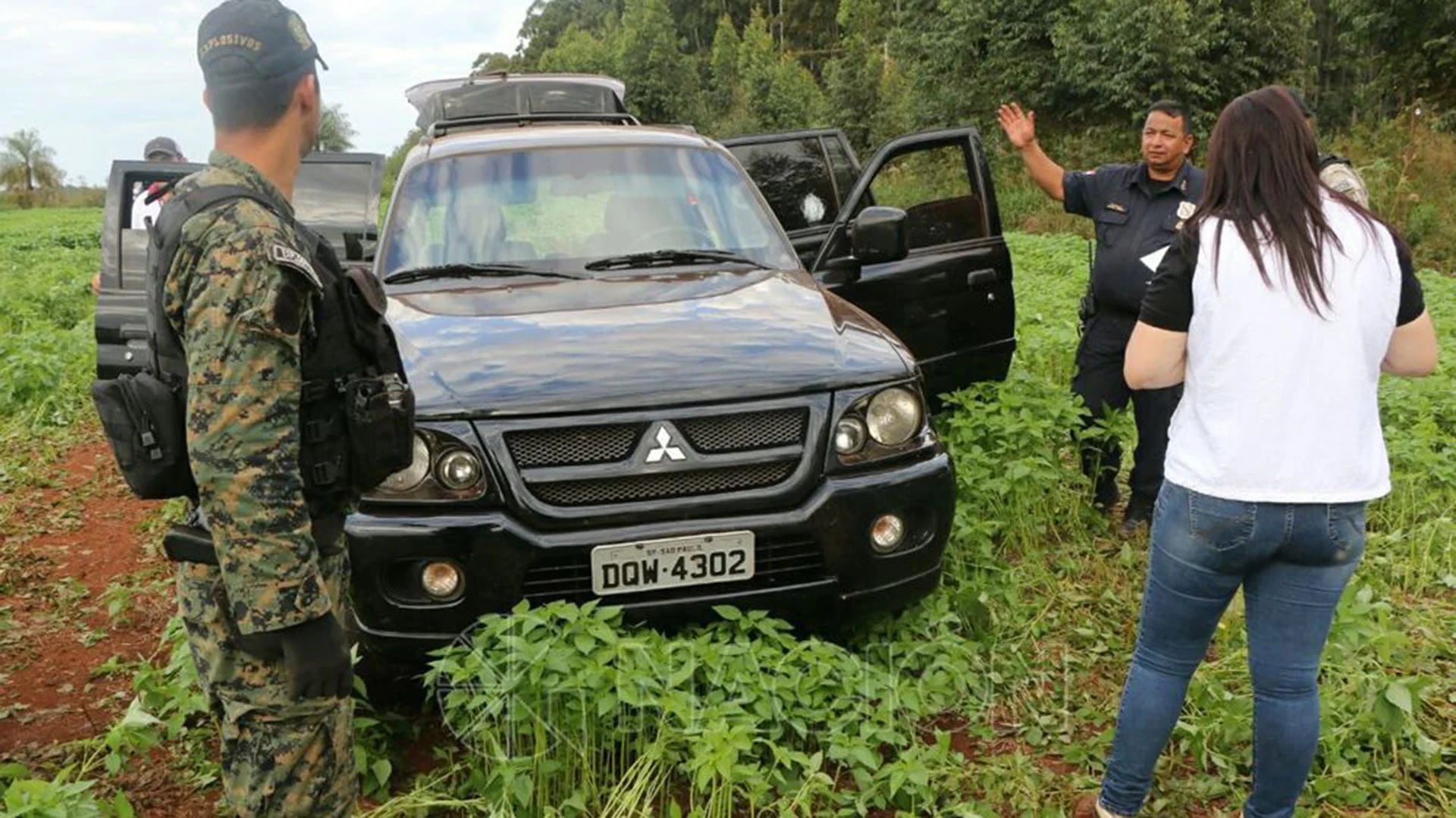 La camioneta Mitsubishi que usaron los delincuentes en el robo millonario del 24 de abril