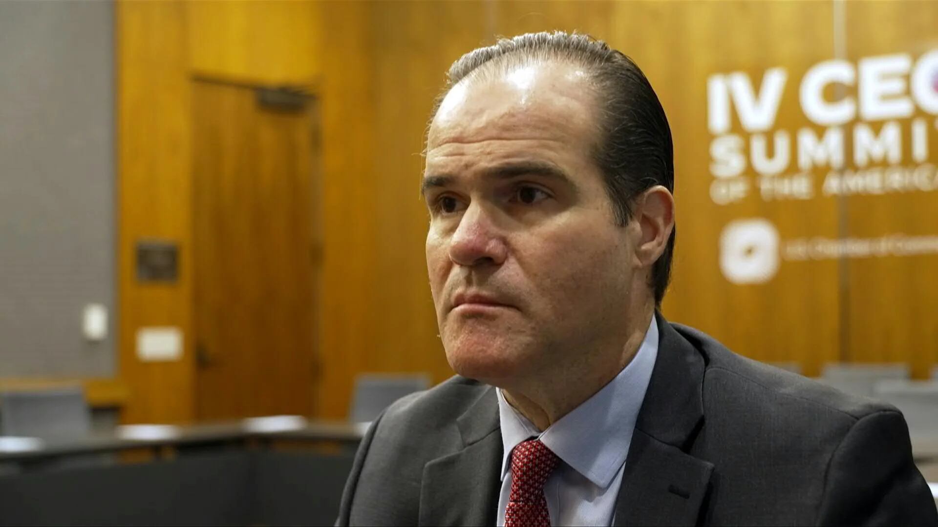 Mauricio Claver-Carone calificó al gobierno de Alberto Fernández como una “pandilla de tres amigos”