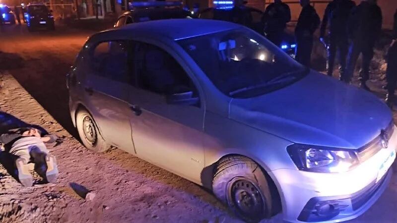 Detuvieron a una banda criminal por robar un auto con un nene adentro en Rosario