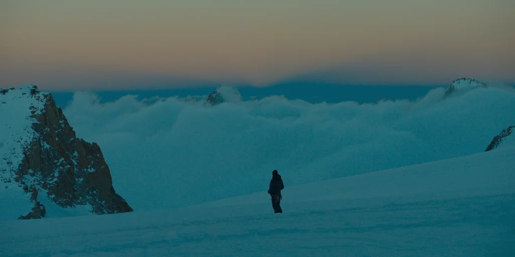 “La montaña”, la joya del cine francés que explora un viaje de descubrimiento en lo más alto del Mont Blanc