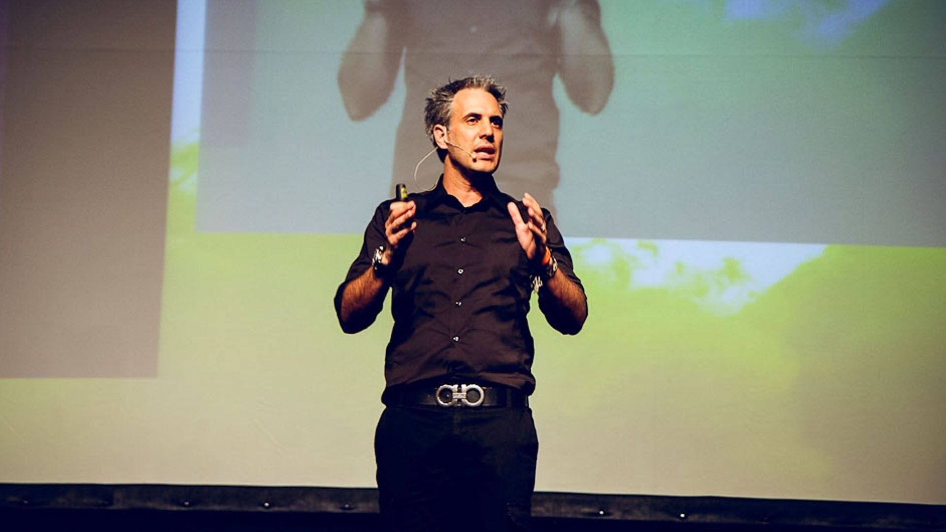Jürgen Klaric: "Antes de empezar a vender algo, tienes que buscar y conocer perfectamente el código simbólico de tu producto: qué vendes y qué compra la gente, hay una gran diferencia".