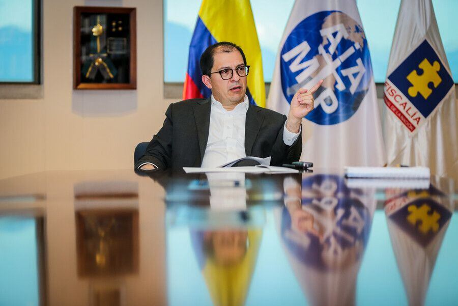 Fiscal general Francisco Barbosa sostuvo que el caso de una menor violada por un militar estadounidense es falso