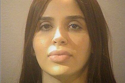 Emma Coronel está detenida en una prisión de Alexandria, Virginia, acusada de conspirar para el envío de narcóticos a EEUU. (Foto:  Alexandria Sheriff's Office/Handout via REUTERS)
