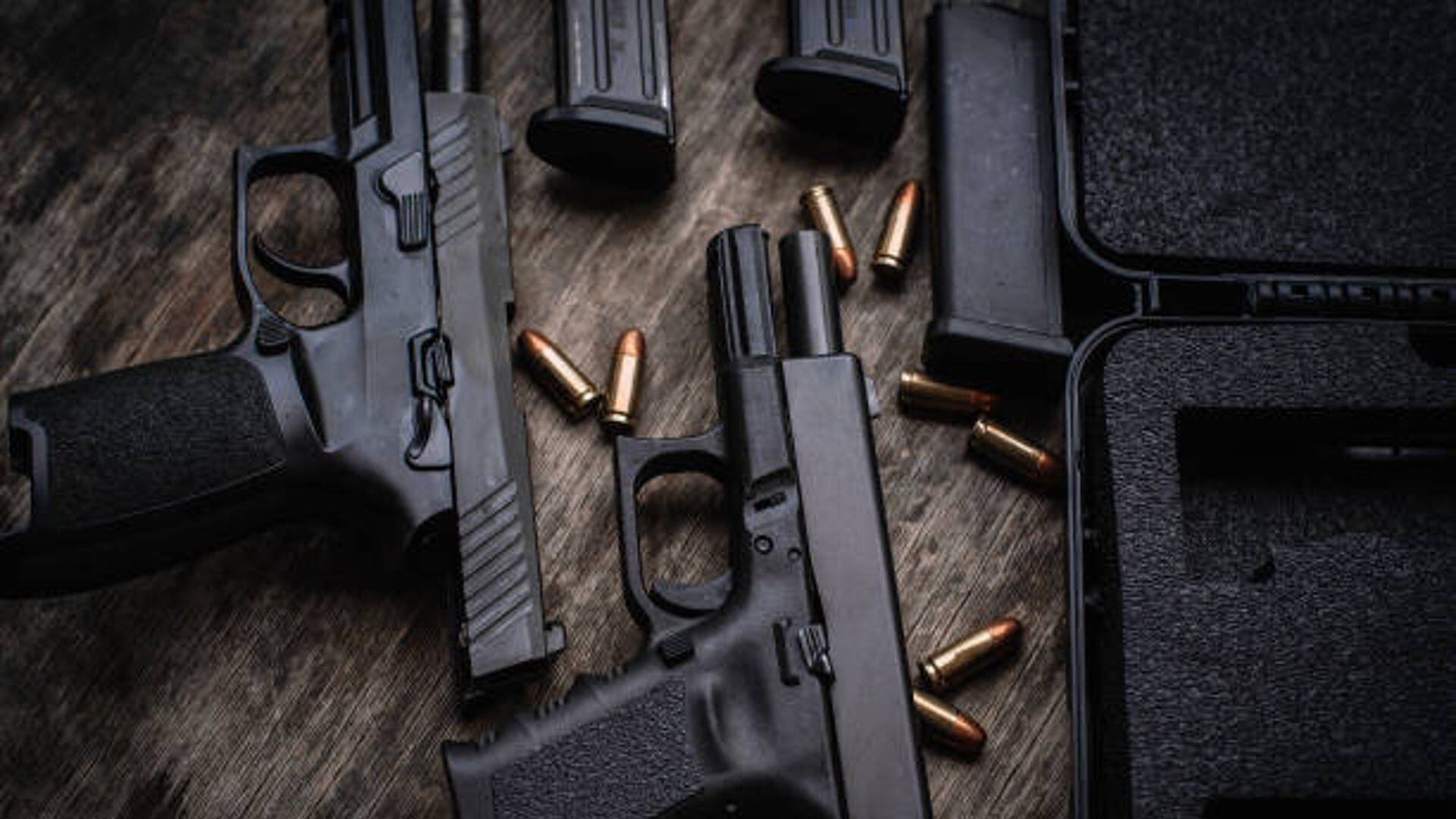 Los hombres distribuían armas y municiones a la delincuencia común en Ciudad Bolívar, (imagen de referencia)  - crédito iStock / Página oficial