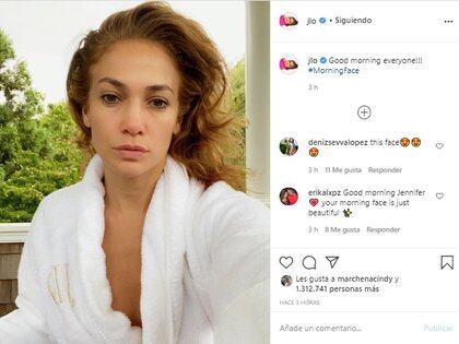 La fotografía al natural de JLo pronto acaparó la atención en todo el mundo. (Foto: Instagram de Jennifer Lopez)