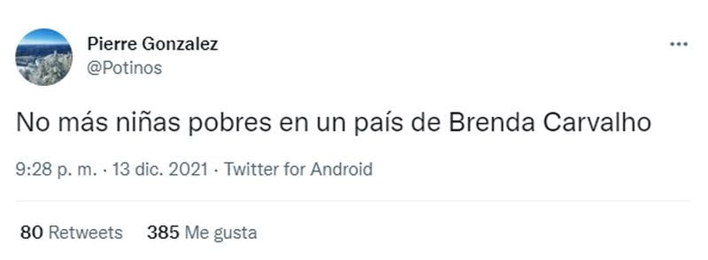 Twitter: Brenda Carvalho recbiió críticas por asistir a la fiesta en Palacio.