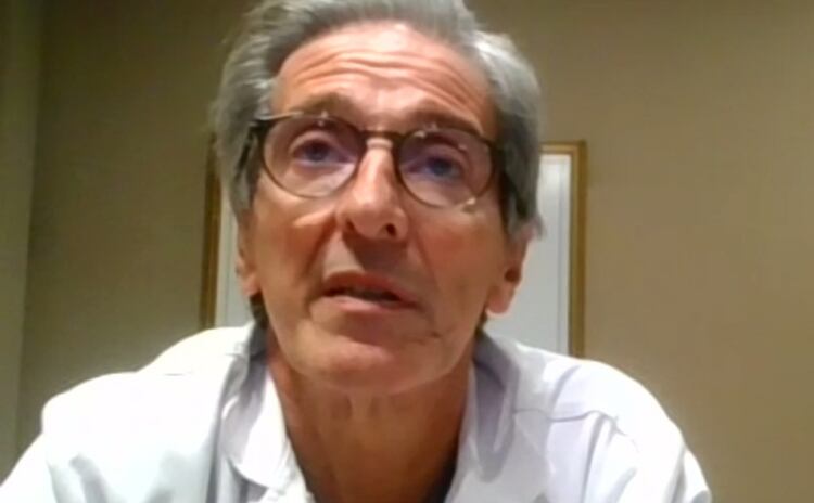 El doctor Fernando Iúdica, director médico del Hospital Universitario Austral, moderó la actividad