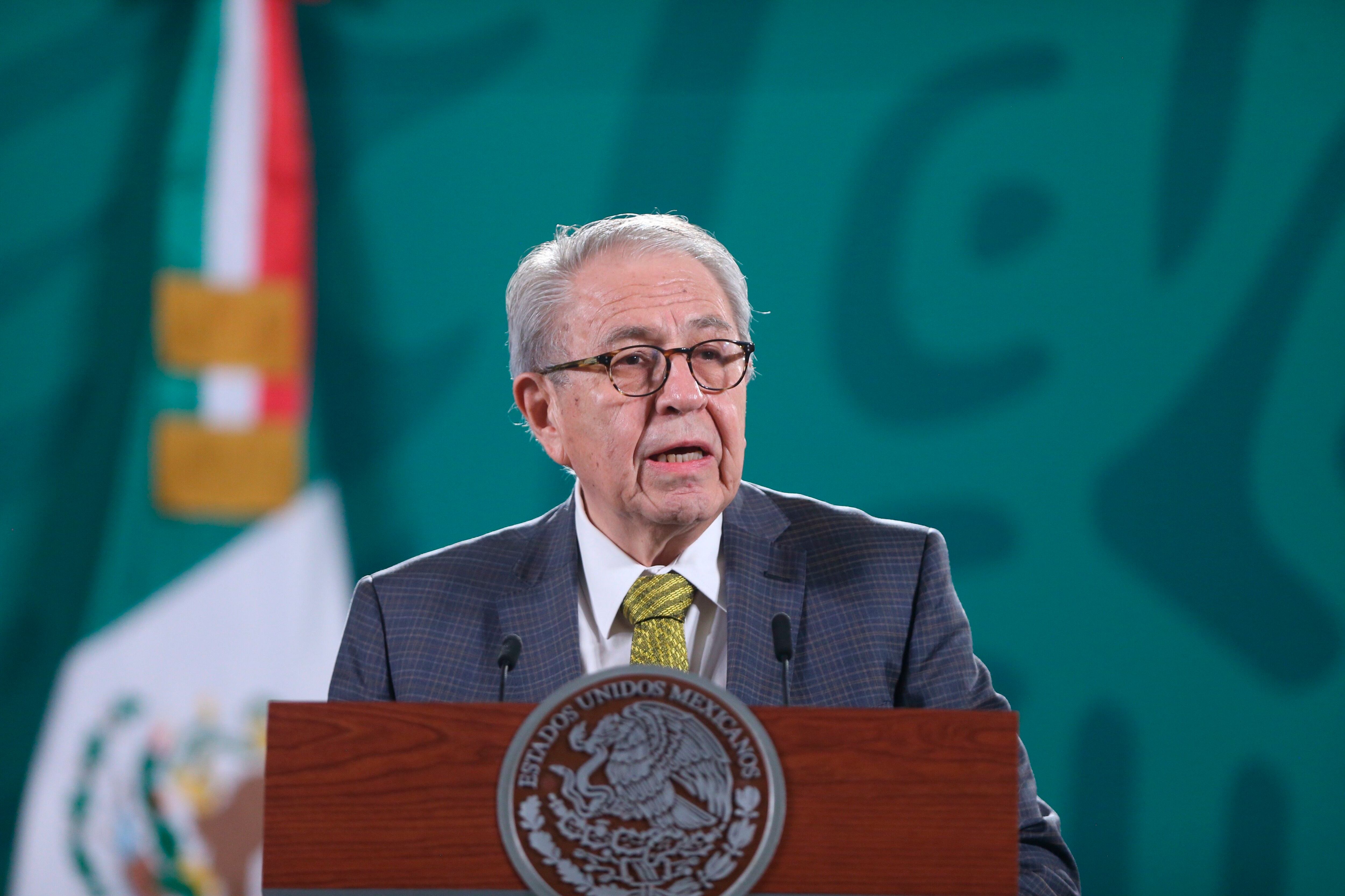 El secretario de Salud, Jorge Alcocer, participa en la rueda de prensa del presidente de México, Andrés Manuel López Obrador, en Palacio Nacional de Ciudad de México (México). EFE/Sáshenka Gutiérrez/Archivo 