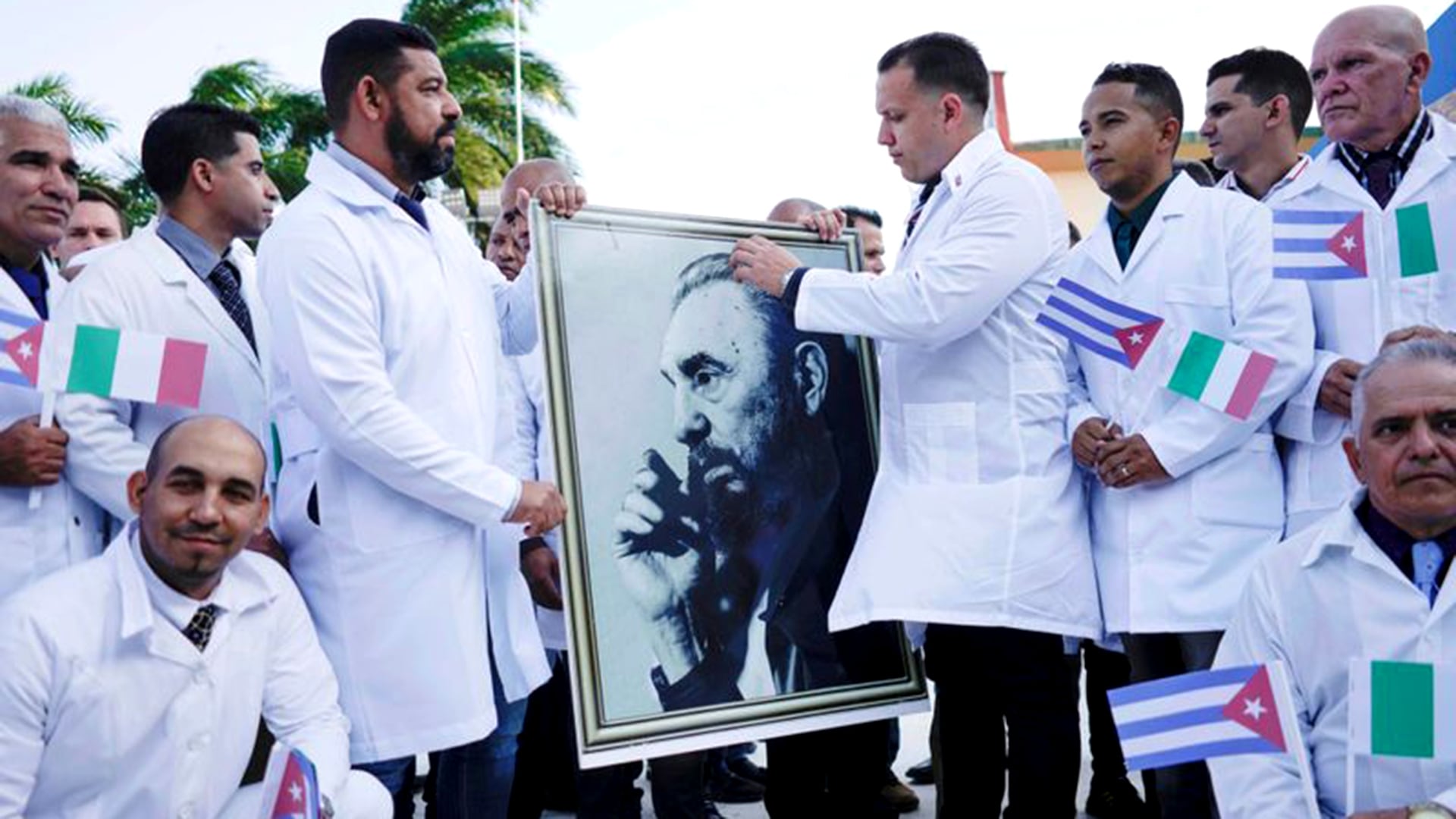 Senadores en EEUU impulsaron un proyecto de ley para castigar a los países  que contraten misiones médicas de Cuba - Infobae