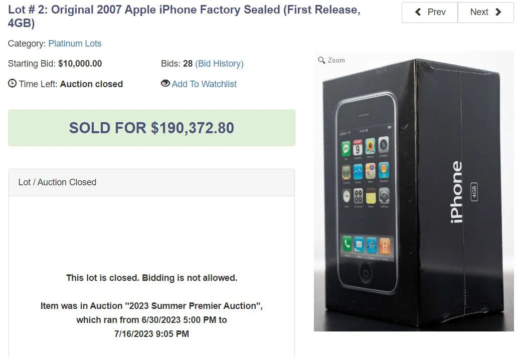 El iPhone de primera generación más caro costó más de 150.000 dólares en una subasta. (Captura)