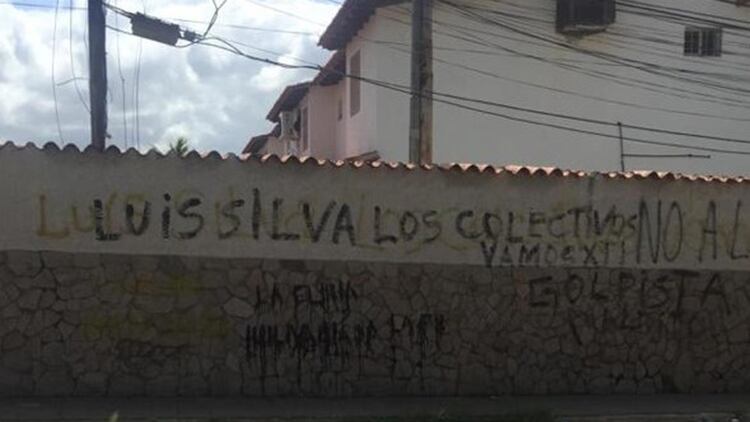 El diputado Luis Silva publicó esta imagen de su hogar