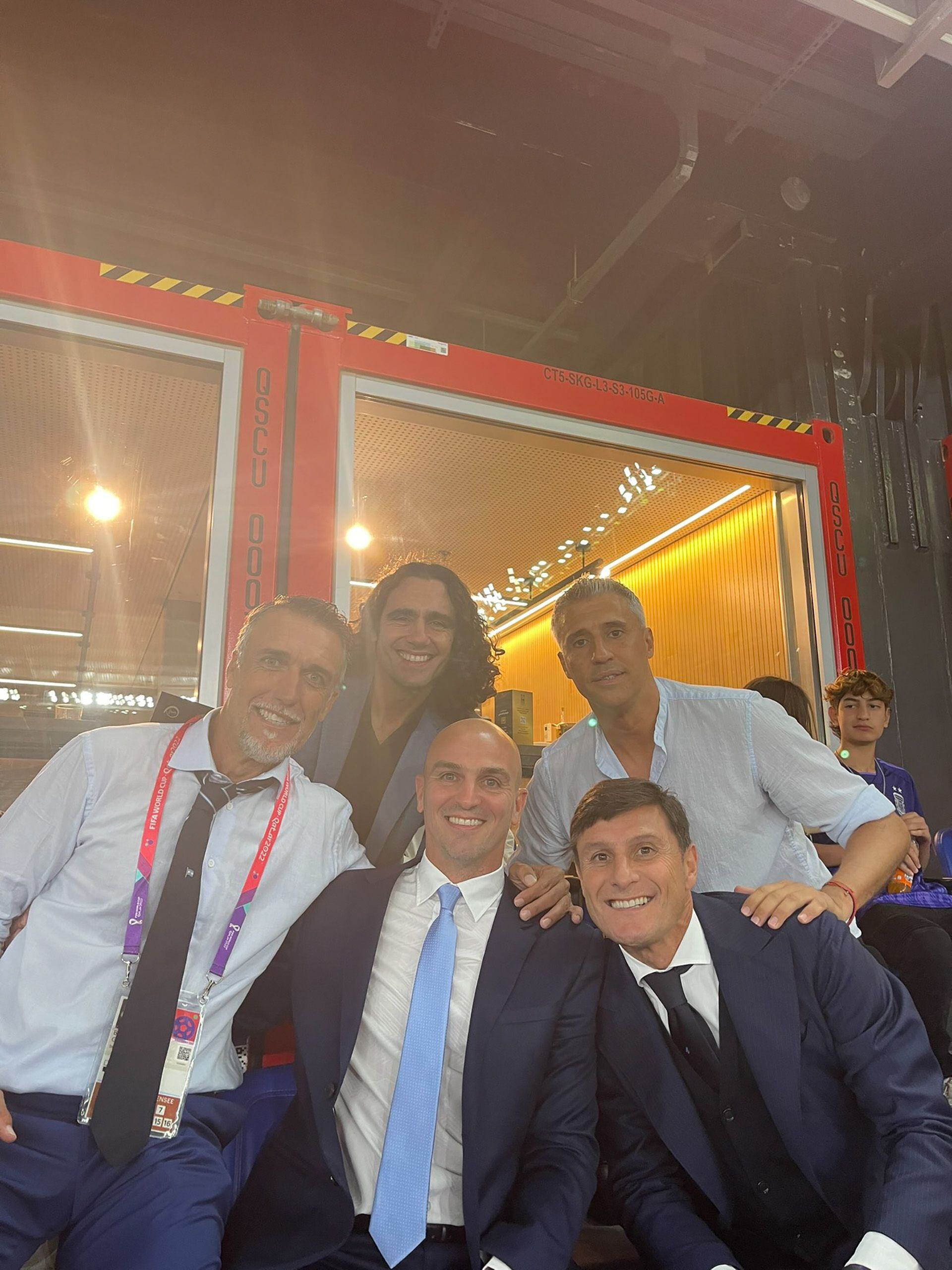 Batistuta, Sorín, Cambiasso, Zanetti y Crespo alentaron a la Selección
