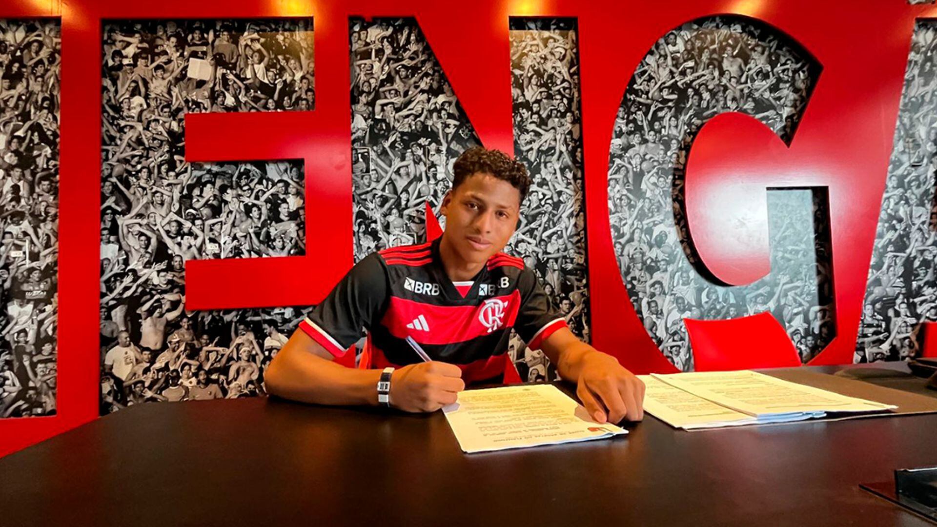Adriano Neciosup se unió a Flamengo. - Crédito: Difusión
