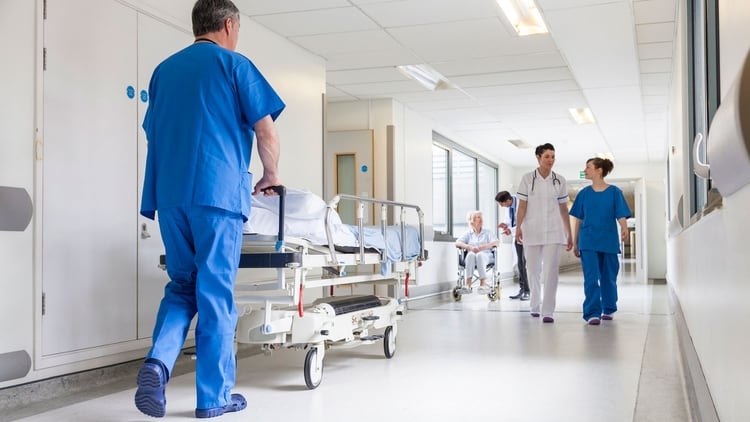 Con la nueva carrera, los enfermeros tendrán los mismos beneficios que se garantizan para todos los profesionales de la salud (iStock)