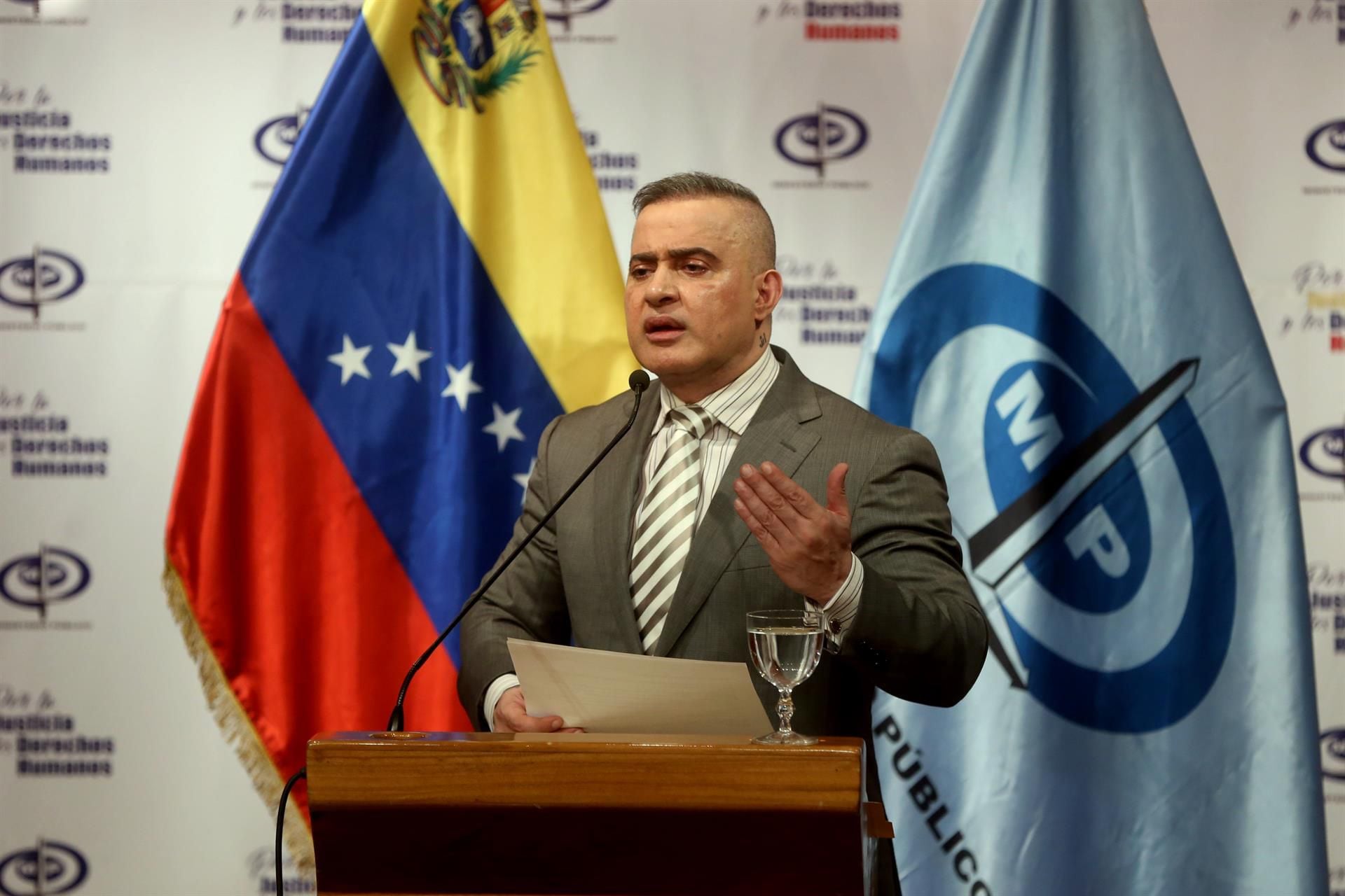La Fiscalía de Venezuela vincula a periodistas con la trama de corrupción de la petrolera estatal
