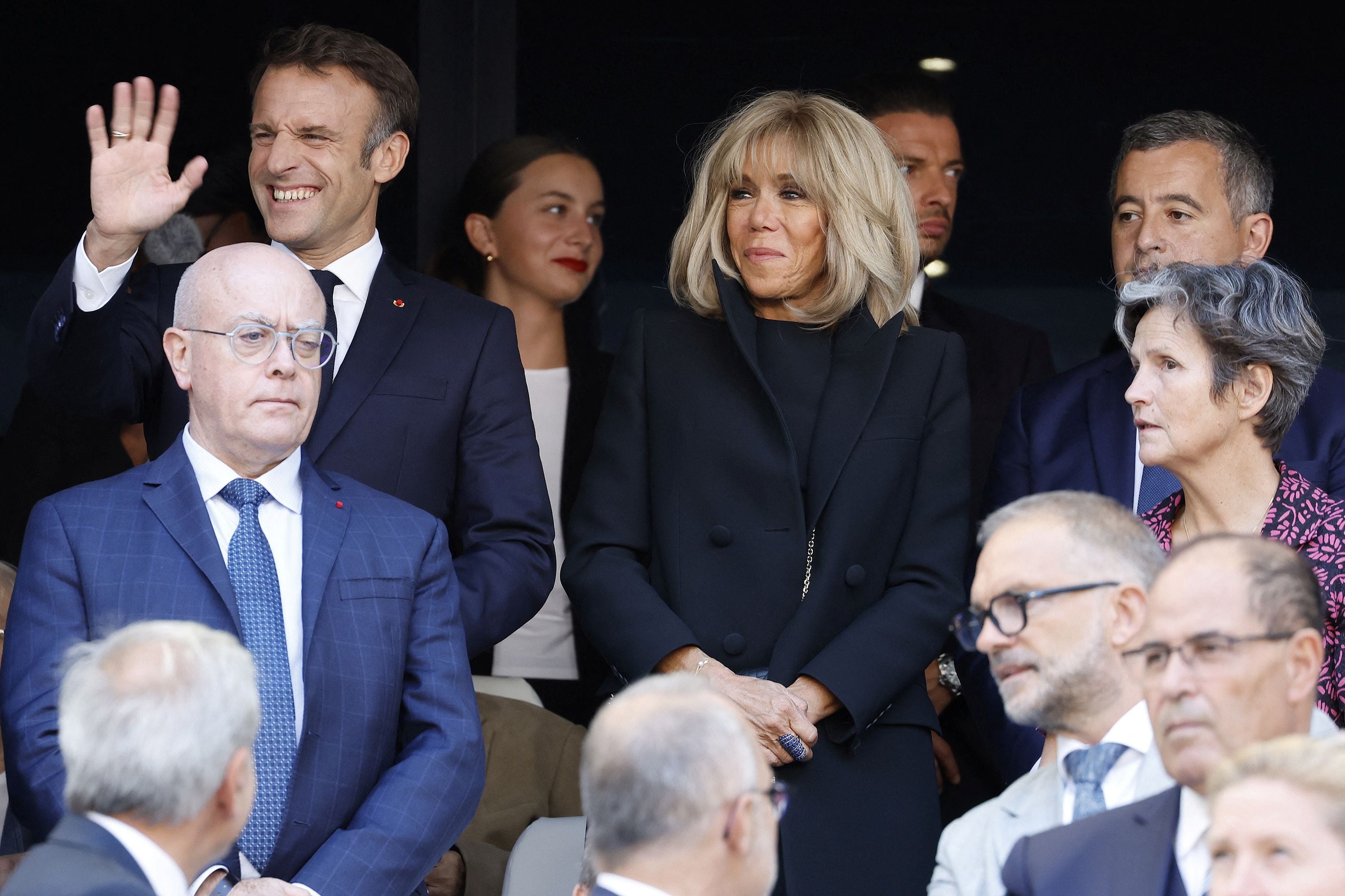 Emmanuel Macron y su esposa Brigitte Macron en la misa del Papa (Sebastien Nogier/Pool via REUTERS)