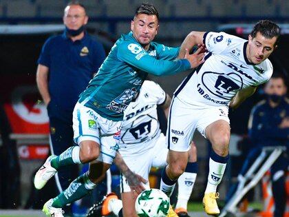 En el descanso, Pumas y León se quedan sin goles en la primera parte de la ida de la final de la Liga MX (Foto: Twitter / @PumasMX)