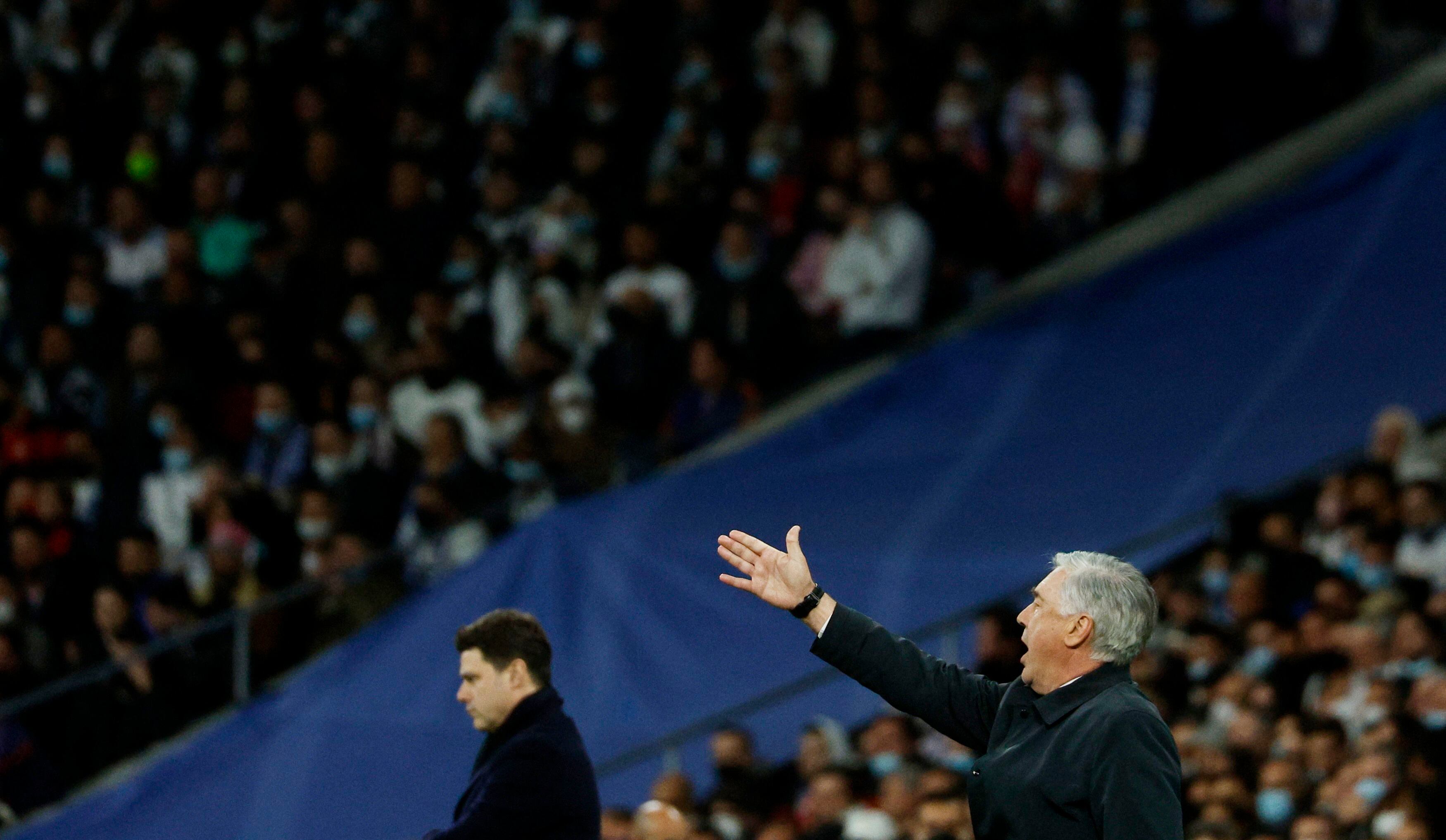 En el duelo de entrenadores, Carlo Ancelotti salió como victorioso en los octavos de final (Foto: Reuters)