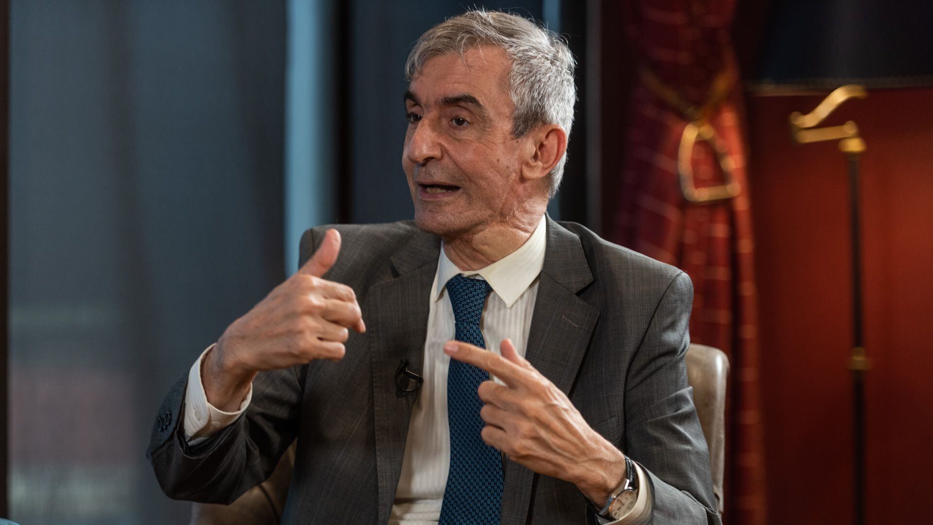 Nelson Castro (Adrián Escandar)