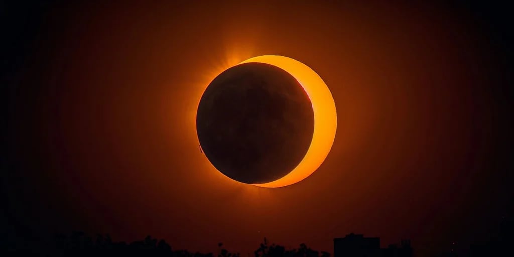 Dónde y cuándo observar el eclipse solar en Miami el 8 de abril